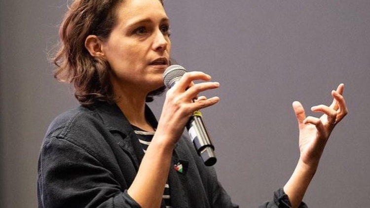 Αριάν Λαμπέντ: «Έχω υποστεί δύο βιασμούς και ανεπιθύμητα αγγίγματα στην εφηβεία»
