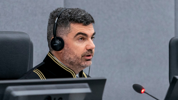 Νικολά Γκιγιού: Ο δικαστής του Διεθνούς Ποινικού Δικαστηρίου που ο Τραμπ έχει μετατρέψει σε «ψηφιακό παρία»