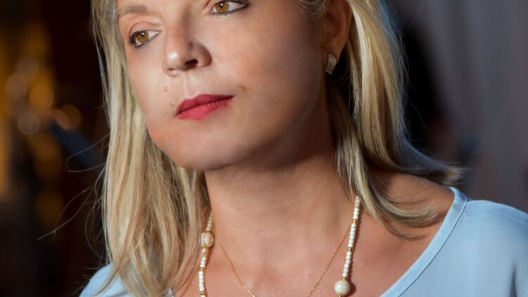 Όταν η ελληνική γλώσσα γίνεται μουσική: Η διεθνώς αναγνωρισμένη συνθέτις, Πηγή Λυκούδη, για την επιτυχία της μουσικής της στο εξωτερικό