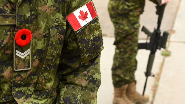 Ο Καναδάς λανσάρει το πρόγραμμά του για την άμυνα ώστε να μειώσει την εξάρτησή του απέναντι στις ΗΠΑ