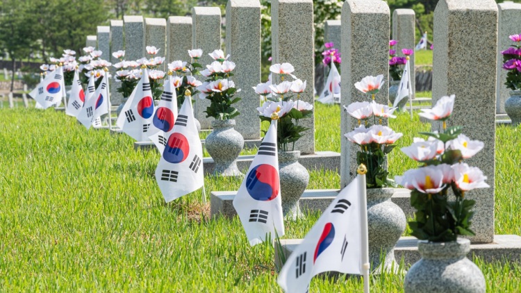 Κοντά στο 95% το ποσοστό αποτεφρώσεων στη Νότια Κορέα, η υπεργήρανση του πληθυσμού «πήζει» τα κρεματόρια