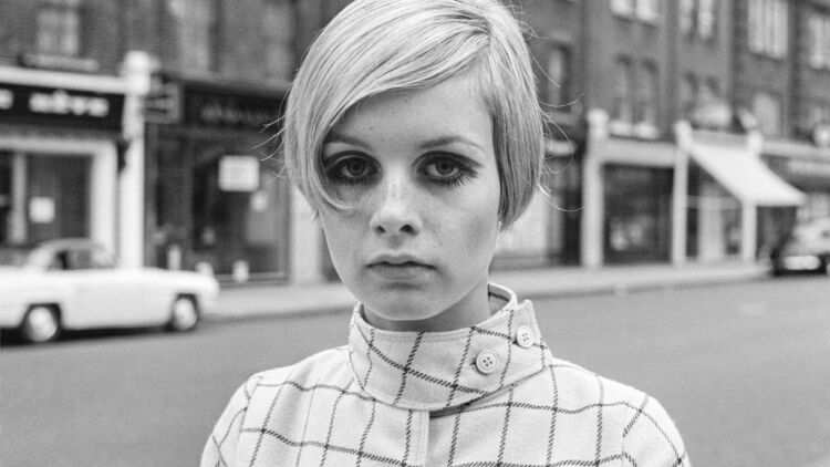 Η Twiggy θυμάται πώς έβαλε τον Woody Allen «στη θέση του» όταν ήταν μόλις 17 ετών και έκεινος 30
