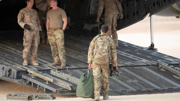 Wall Street Journal: Οι ΗΠΑ ξεκινούν την απόσυρση 1.000 στρατιωτικών από τη Συρία 