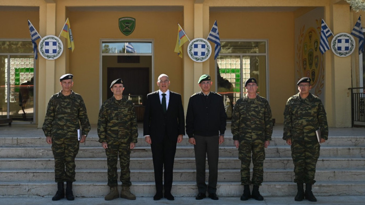 Δένδιας: Από τη στρατιωτική θητεία παρωδία, στη θητεία με ουσία - Διατροφολόγοι θα επιβλέπουν τη σίτιση των στρατεύσιμων