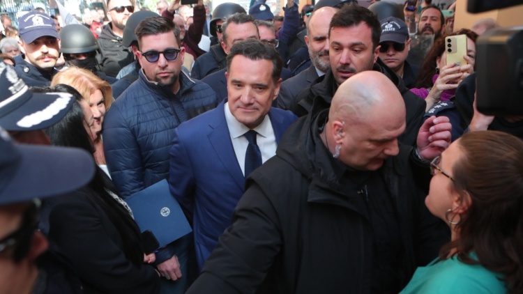 Γεωργιάδης για τα επεισόδια στο Γενικό Κρατικό Νίκαιας: «Είμαι εκλεγμένος υπουργός, όχι τύραννος» 