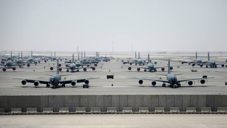 New York Times: Αμερικανοί στρατιώτες απομακρύνθηκαν από βάσεις στο Κατάρ και το Μπαχρέιν