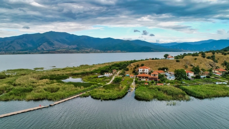 «Απάτητο βουνό» η ευρύτερη ορεινή περιοχή των Πρεσπών με υπουργική απόφαση, δείτε χάρτη