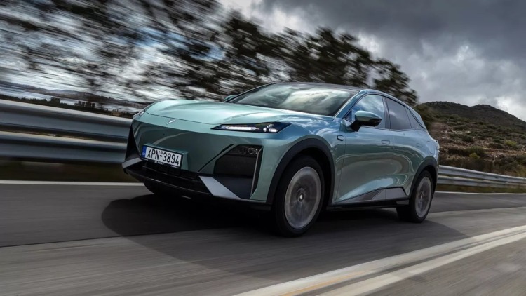 Δοκιμάζουμε το Changan Deepal S07 - Πόσο κοστίζει στην Ελλάδα;
