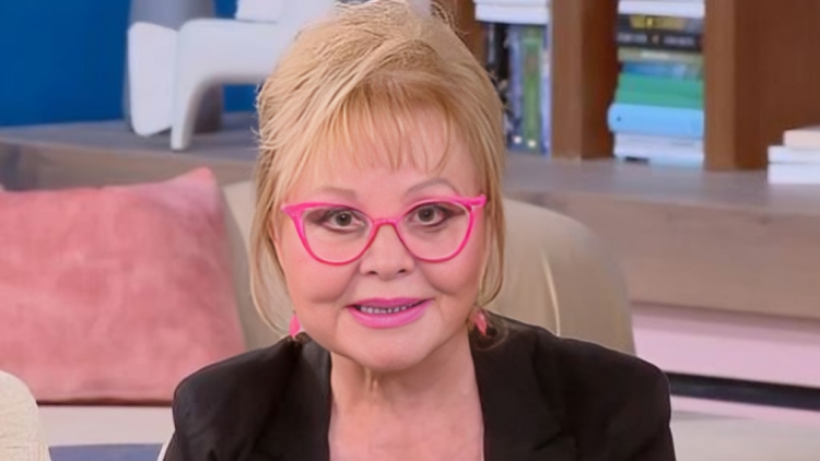 Στο νοσοκομείο η Βίκυ Παγιατάκη: Ήθελα να φάω ταραμοσαλάτα, αλλά ήμουν αλλεργική και σε αυτή