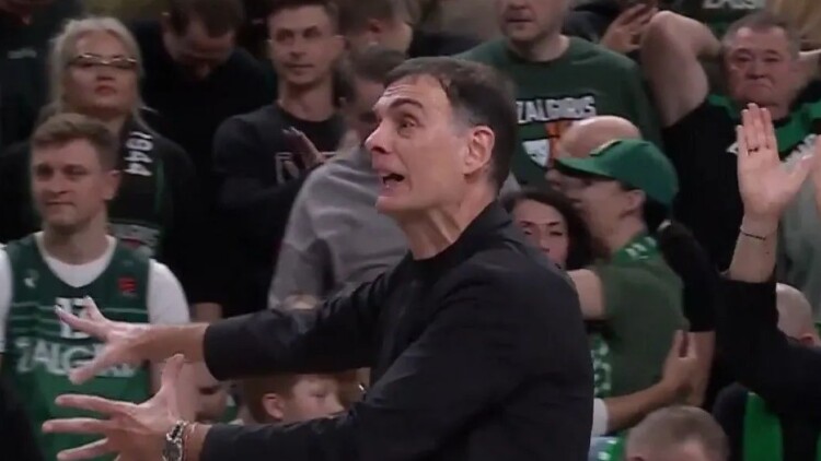 «Τρελάθηκε» με τον Φουρνιέ που δεν πάσαρε στην τελευταία επίθεση ο Μπαρτζώκας, αντέδρασε ο Γάλλος, βίντεο 