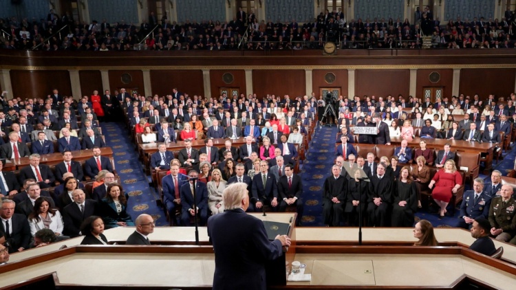 Τραμπ στην Κατάσταση της Ένωσης: «Η χώρα μας επέστρεψε και έχουμε τα πιο ασφαλή σύνορα στην ιστορία»,  live η ομιλία του