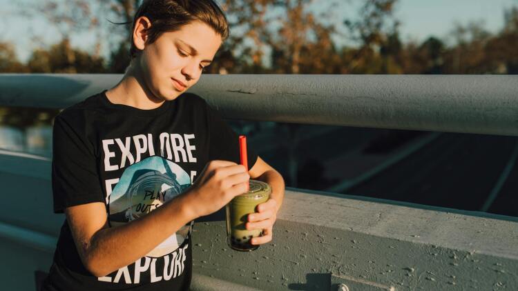 Ισπανία: Απαγορεύει την πώληση ενεργειακών ποτών σε παιδιά κάτω των 16 ετών
