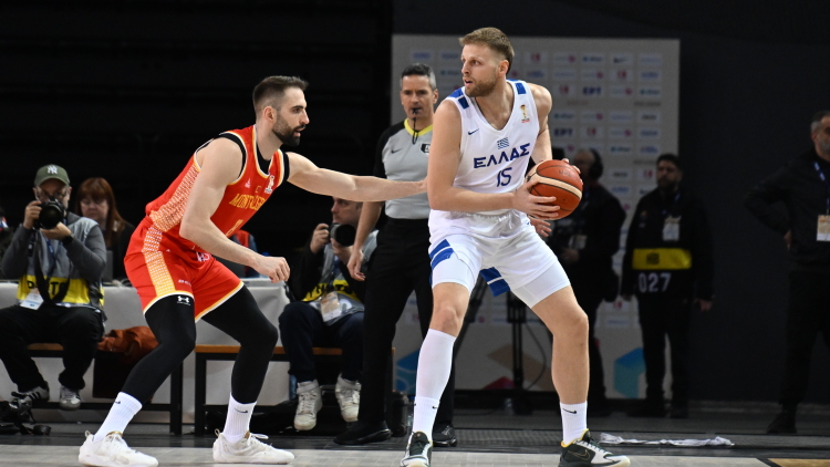 Ελλάδα - Μαυροβούνιο 14-12 (Α' περίοδος): Live ο αγώνας των προκριματικών του Παγκοσμίου Κυπέλλου 