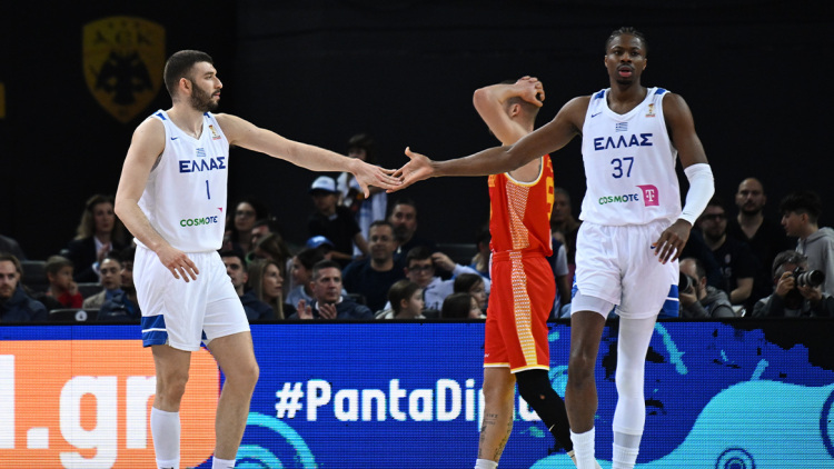 Ελλάδα - Μαυροβούνιο 38-37 (Β' περίοδος): Live ο αγώνας των προκριματικών του Παγκοσμίου Κυπέλλου 