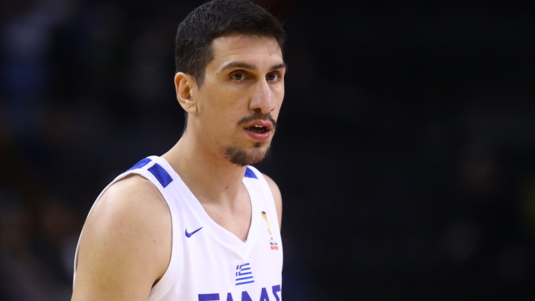 Λαρεντζάκης: Η νοοτροπία μας πρέπει να αλλάξει και οφείλουμε να ματσάρουμε στη δύναμη και τη σκληράδα το Μαυροβούνιο