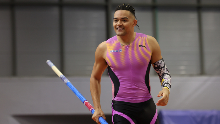 Εμμανουήλ Καραλής: Έβαλε τον πήχη στα 6,31μ και επιχείρησε να «σπάσει» το παγκόσμιο ρεκόρ, βίντεο 