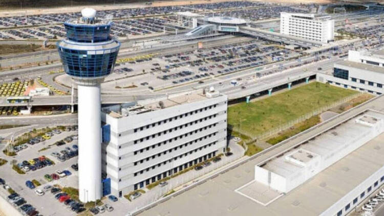 Περίπου 20 πτήσεις στο Ελευθέριος Βενιζέλος ακυρώθηκαν μετά την επίθεση των ΗΠΑ στο Ιράν