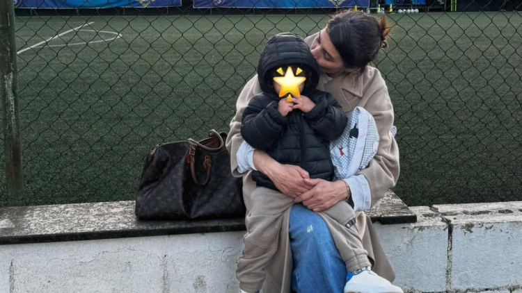 Η Αντιγόνη Κουλουκάκου πήγε στη Ρώμη με τον γιο της
