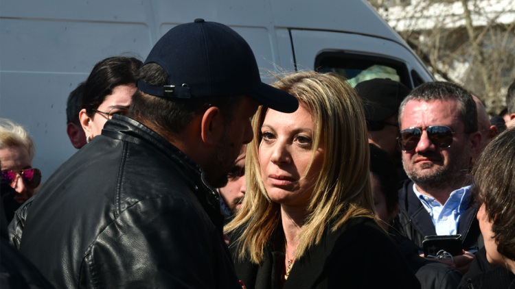 Γιατί δεν μίλησε η Καρυστιανού στο συλλαλητήριο για τα Τέμπη, τι συνέβη με το Σύλλογο Συγγενών, ο διάλογος με Ρούτσι 