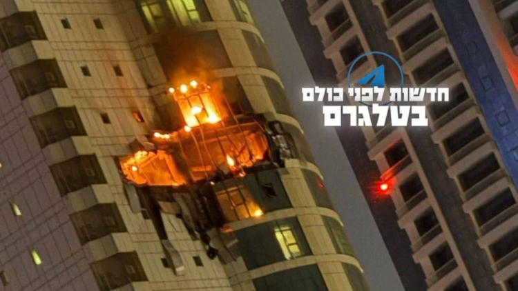 Συγκλονιστικό βίντεο με ιρανικό drone να χτυπά κτίριο κατοικιών στο Μπαχρέιν