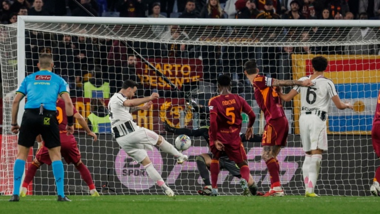 Serie A, Ρομα - Γιουβέντους 3-3: Ισοφάριση στο 93΄ κρατά ζωντανή τη «βέκια σινιόρα» για το Champions League, δείτε τα γκολ