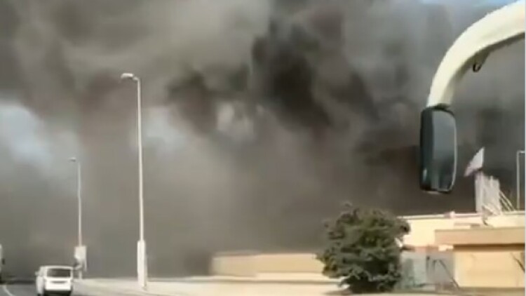 Κουβέιτ: Καπνός υψώνεται από τον τομέα όπου βρίσκεται η πρεσβεία των ΗΠΑ