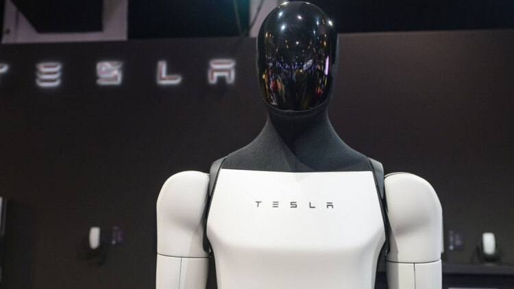 Κούρσα για ανθρωποειδή ρομπότ: Ποια είναι τα πιο εξελιγμένα και σε τι διαφέρουν