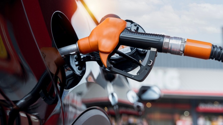 Σύσκεψη της ομάδας διαχείρισης κρίσης για την ανάφλεξη στη Μέση Ανατολή: Επάρκεια στην αγορά, για πάνω από 3 μήνες επαρκούν τα αποθέματα πετρελαίου