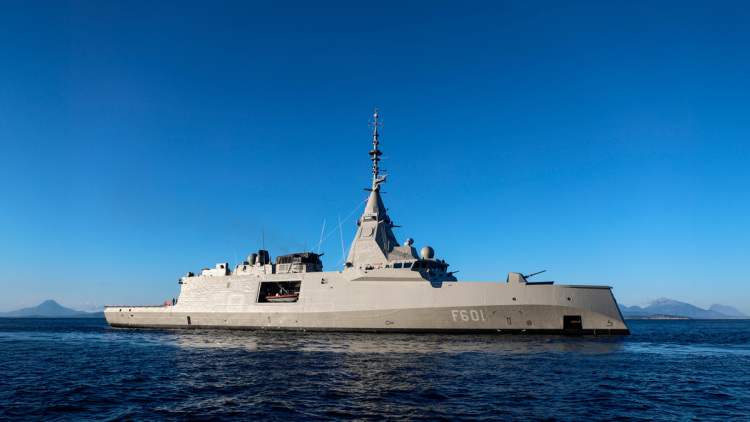 Μετά την Ελλάδα, η Γαλλία και η Γερμανία στέλνουν πολεμικά στην Κύπρο - Σάλος στη Βρετανία, «Έλληνες και Γάλλοι υπερασπίζονται τη βάση μας» γράφουν στον Στάρμερ