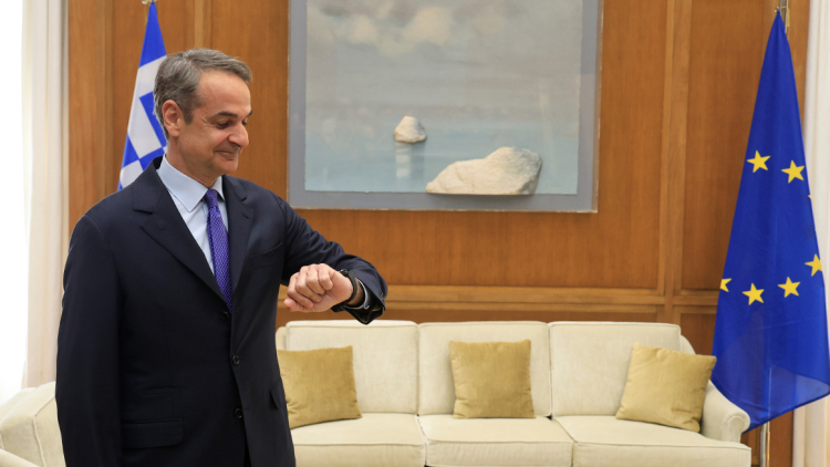 «Ώρα ΠΑΣΟΚ»: Το σχόλιο Μητσοτάκη για τη μικρή καθυστέρηση του Νίκου Ανδρουλάκη στο ραντεβού