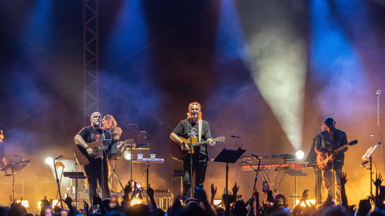 Πυξ Λαξ: Επιστρέφουν στο Θέατρο Λυκαβηττού