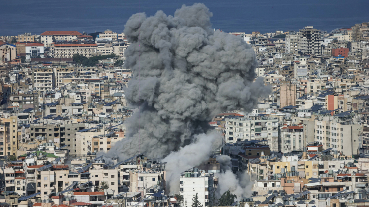 Μπαράζ βομβαρδισμών του Ισραήλ σε Βηρυτό και Τεχεράνη, «στόχος και ο διάδοχος του Χαμενεΐ» λέει ο Κατζ - Η Ιταλία εξετάζει να στείλει πολεμικό πλοίο στην Κύπρο