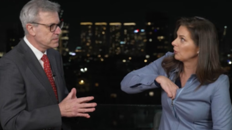 Βίντεο: Δημοσιογράφος του CNN στο Τελ Αβίβ τρέχει σε καταφύγιο με τρεμάμενη φωνή, καθώς ηχούν σειρήνες αεροπορικής επιδρομής