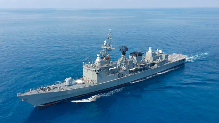 Συναγερμός στις ακτές της Σρι Λάνκα: Υποβρύχιο χτύπησε ιρανική φρεγάτα, τουλάχιστον 101 αγνοούμενοι