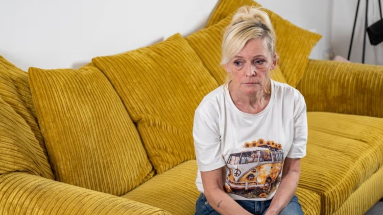 Η ιστορία της 61χρονης που ταξίδεψε στην Αίγυπτο για τον 26χρονο έρωτά της και κατέληξε με χρέη