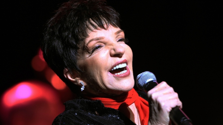 Λάιζα Μινέλι: Όταν κατάρρευσε γιατί έπιασε τον πρώτο σύζυγό της να κάνει «παθιασμένο σεξ» με άλλον άνδρα