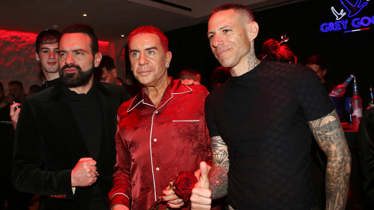 Γιώργος Μαζωνάκης: Το ιδιαίτερο πάρτι με εκπλήξεις για τα γενέθλιά του