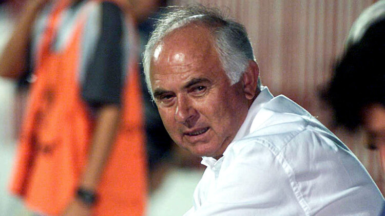 Βασίλης Δανιήλ: Ο προπονητής που ήταν «100 χρόνια μπροστά», οι ευρωπαϊκές υπερβάσεις, τα ρεκόρ και οι ατάκες του
