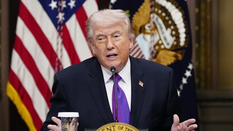 Στην επιχείρηση στο Ιράν με άριστα το 10 βάζω... 15, λέει ο Τραμπ