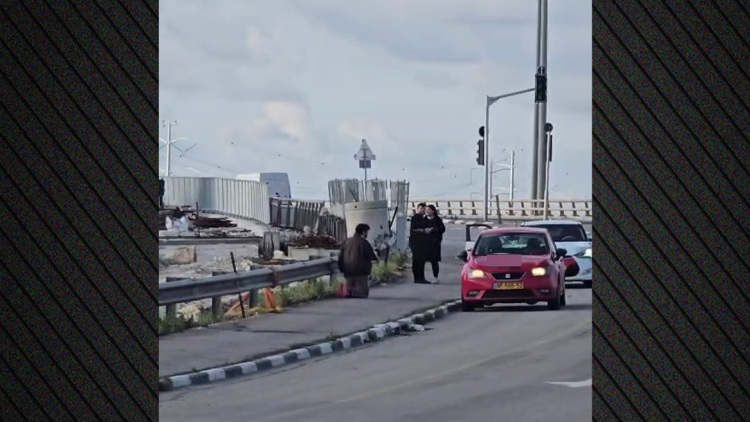 Γονατίζουν σε εθνική οδό του Ισραήλ για να προστατευτούν εν μέσω σειρήνων για επιθέσεις, δείτε βίντεο