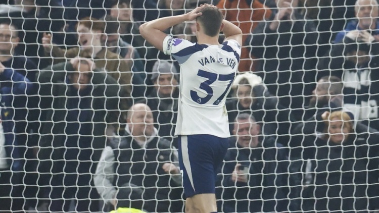 Premier League: Πώς ο υποβιβασμός θα μπορούσε να κοστίσει στην Τότεναμ περισσότερα από 250 εκατ. λίρες
