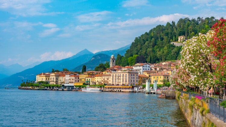 4 ιταλικές λίμνες για ονειρεμένες ανοιξιάτικες αποδράσεις