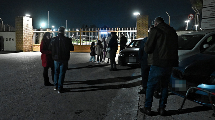 Ευχαριστώ τον πρέσβη του Ντουμπάι για την ανθρωπιά που έδειξε, λέει συγγενής επαναπατρισμένου - Προσγειώθηκε στην Ελευσίνα το C-130