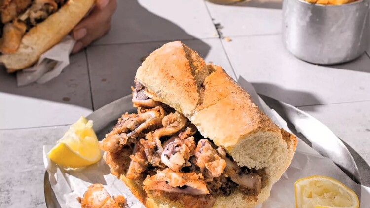 Σάντουιτς για τη Σαρακοστή: 5 ιδέες για τη νηστεία που ξεφεύγουν από τα συνηθισμένα