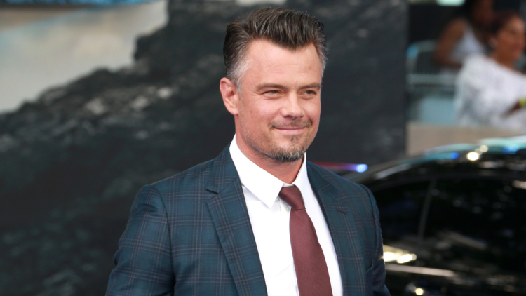 Ο Τζος Ντουχάμελ περιμένει το δεύτερο παιδί του