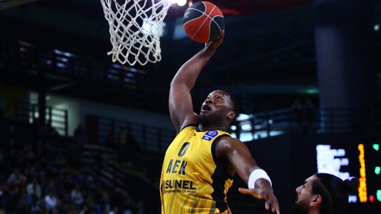 ΑΕΚ - Προμηθέας 102-85: Επίδειξη δύναμης με 100άρα και τώρα... Τόφας
