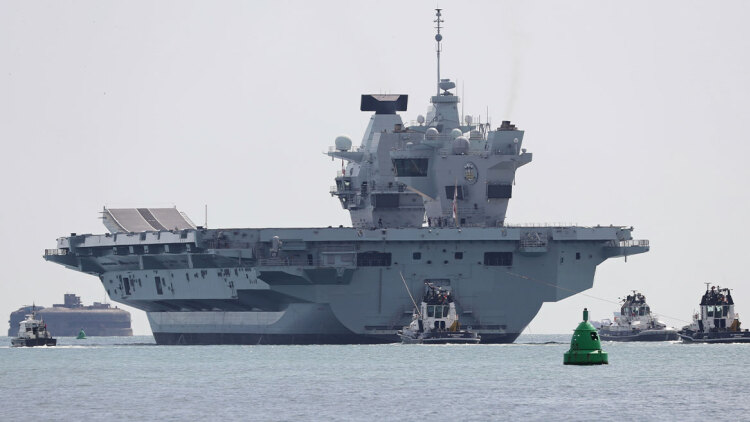 Η Βρετανία θέτει σε κατάσταση υψηλής ετοιμότητας το αεροπλανοφόρο HMS Prince of Wales