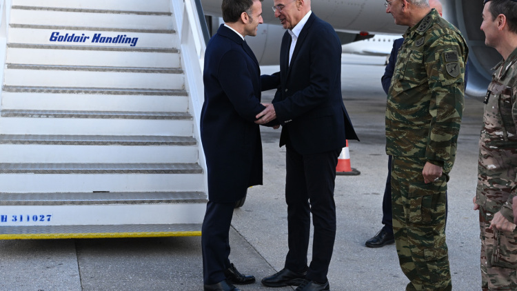 Δένδιας: Εξαιρετική ημέρα για τις σχέσεις Ελλάδας-Γαλλίας η επίσκεψη Μακρόν
