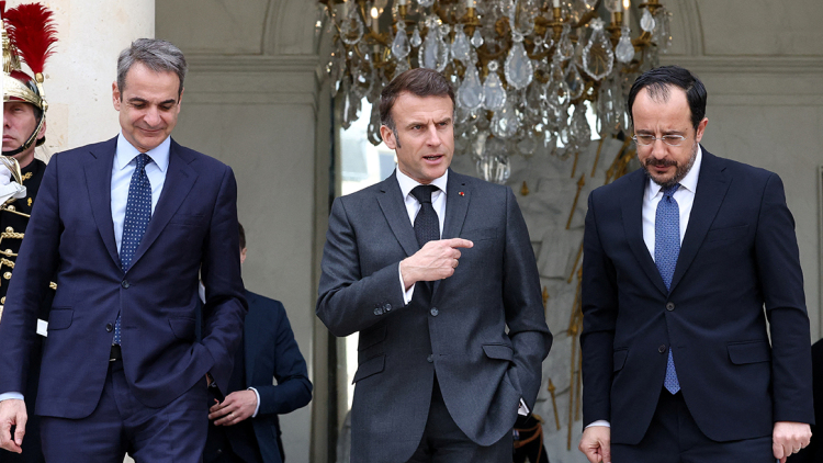 Σήμερα η τριμερής Μακρόν-Μητσοτάκη-Χριστοδουλίδη στην Πάφο: «Ασπίδα» για την Κύπρο και μήνυμα υπεράσπισης του ευρωπαϊκού εδάφους