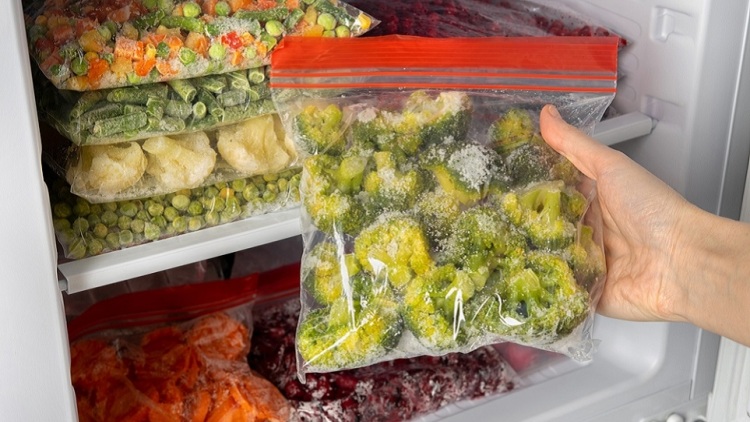 Τα τρόφιμα που πρέπει να έχουμε πάντα στην κατάψυξη